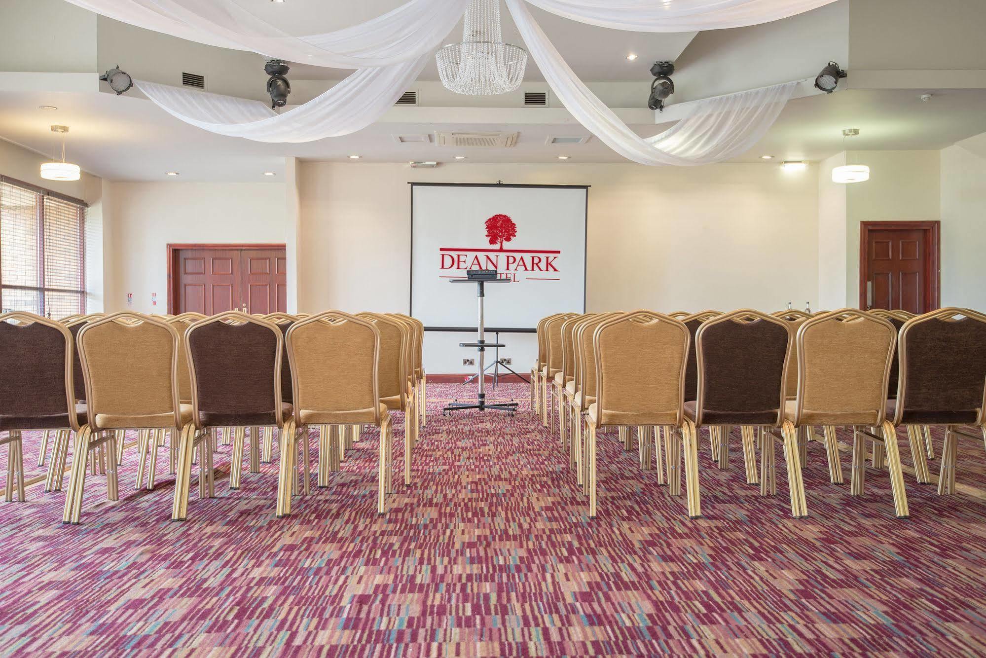 קירקאלדי Dean Park Hotel מראה חיצוני תמונה